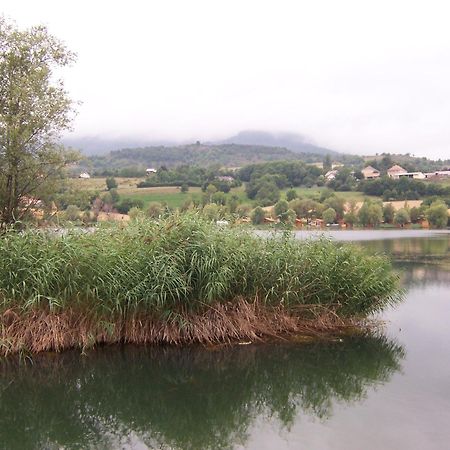 Camping La Motte Flottante La Freissinouse Kültér fotó