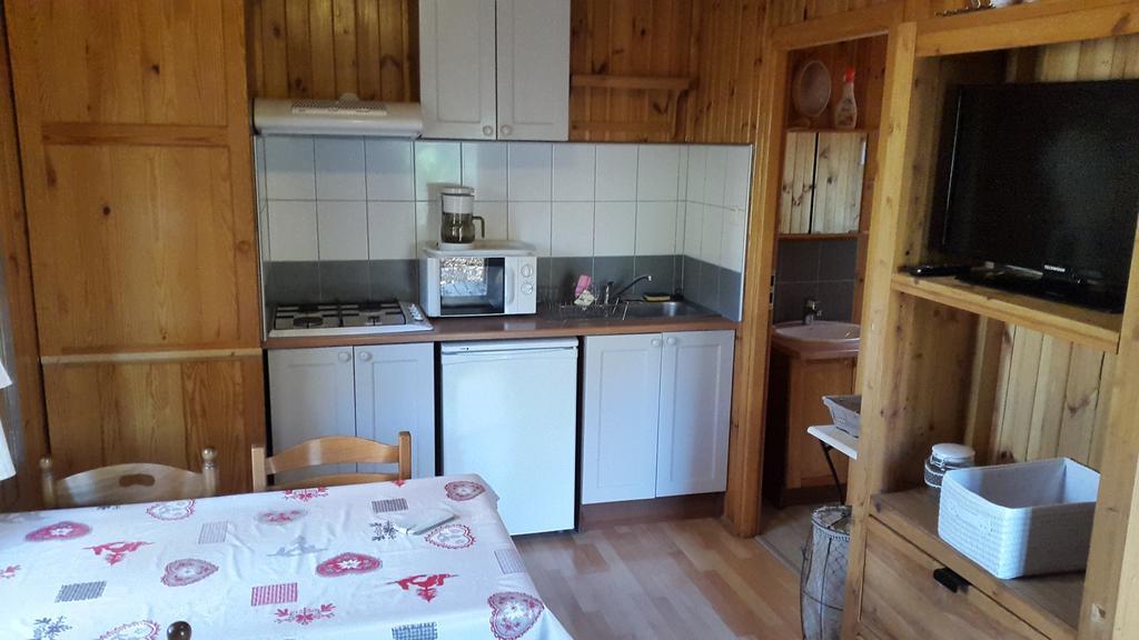 Camping La Motte Flottante La Freissinouse Kültér fotó