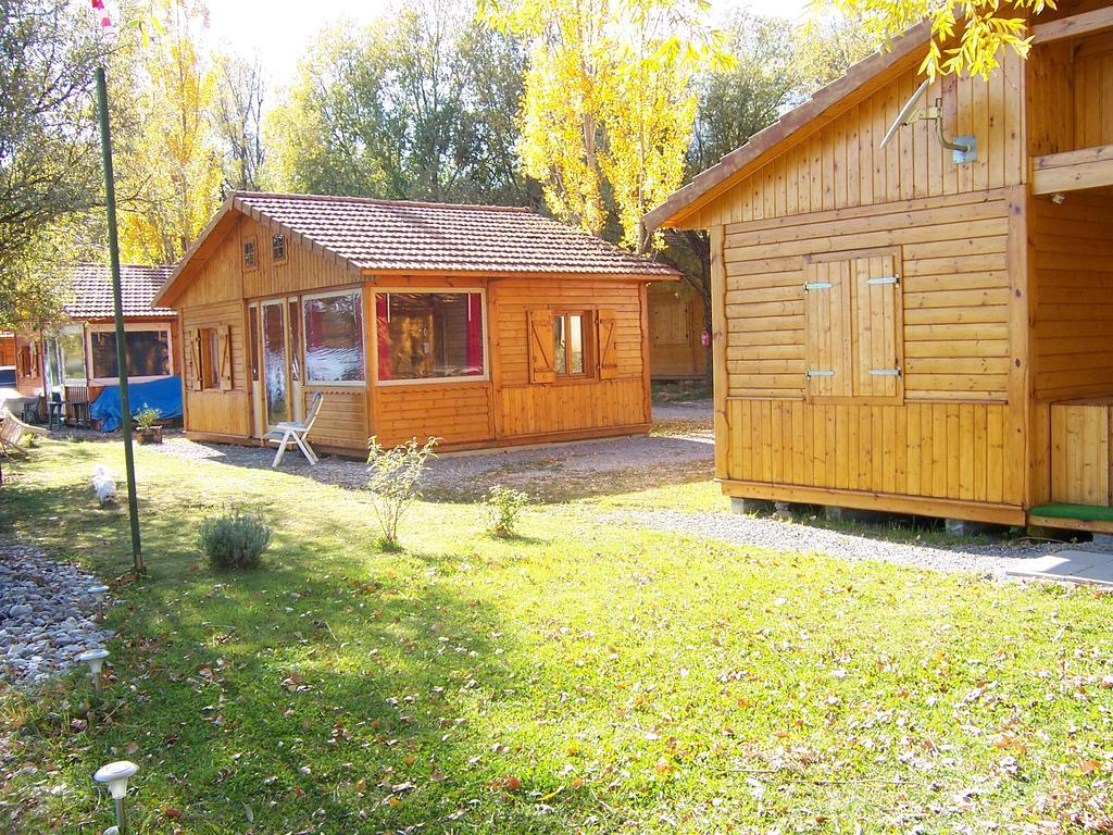 Camping La Motte Flottante La Freissinouse Kültér fotó